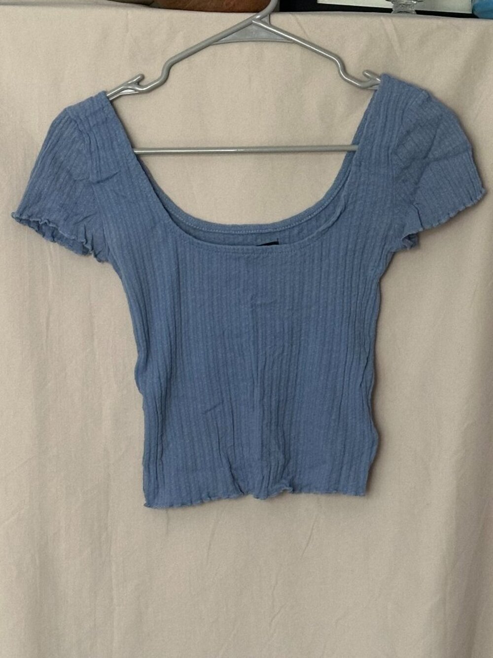 Urban Outfitters Women's Blue Shirt size M